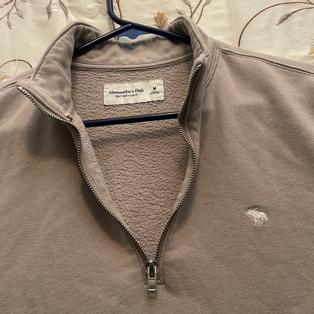 Abercrombie & Fitch Soft A&F Fleece. Mint Conditi… - image 7